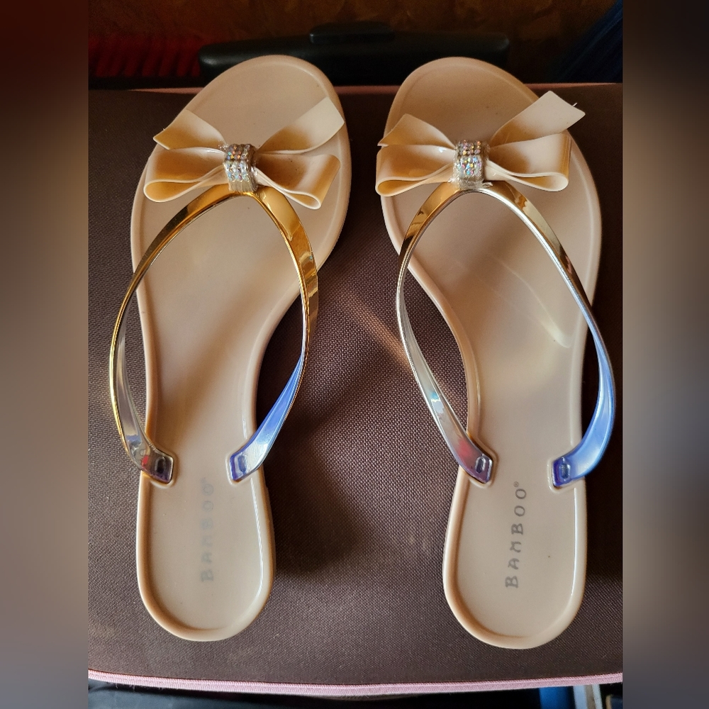 Bamboo flip flops